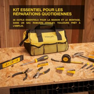 Pince universelle Stanley en action pour fixation sur structure bois outil essentiel bricolage